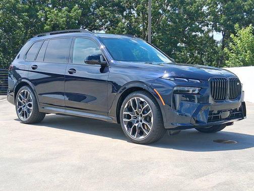 2026 BMW X7 M60i