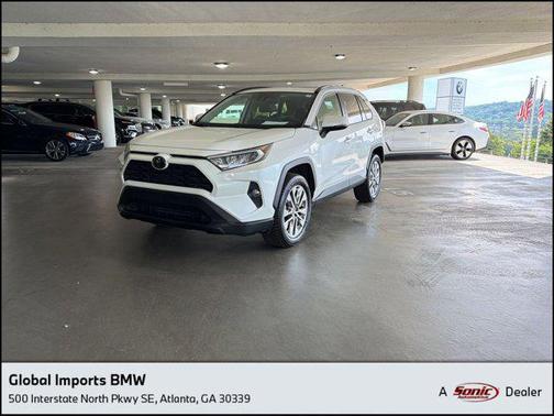 Blizzard Pearl 2021 Toyota RAV4 XLE Premium