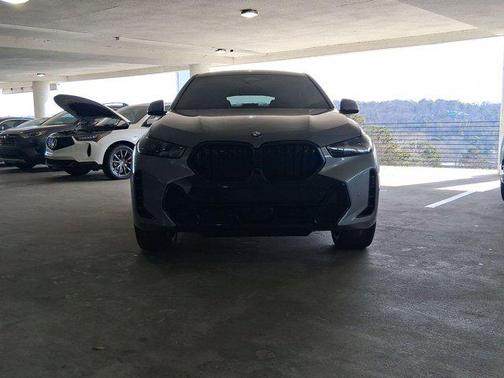 2024 BMW X6 xDrive40i