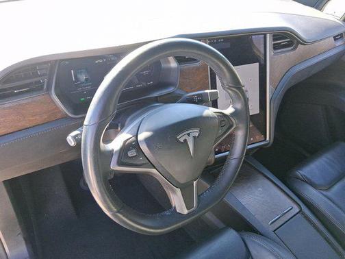 2021 Tesla Model X Long Range Plus Dual Motor All-Wheel Drive