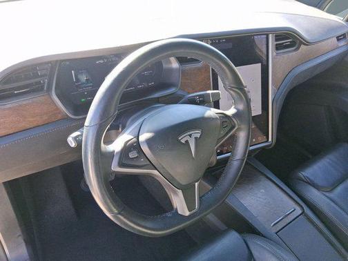 2021 Tesla Model X Long Range Plus Dual Motor All-Wheel Drive
