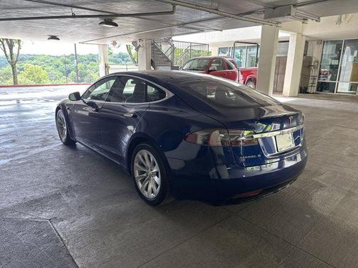 2017 Tesla Model S 75