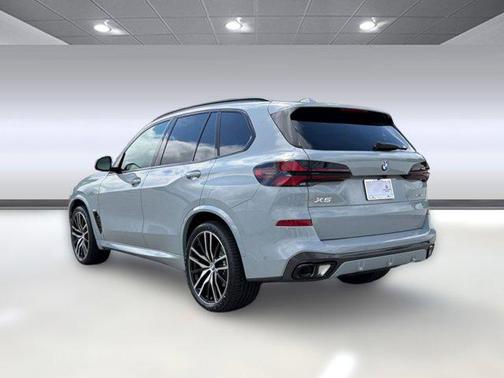 Brooklyn Grey Metallic 2026 BMW X5 sDrive40i