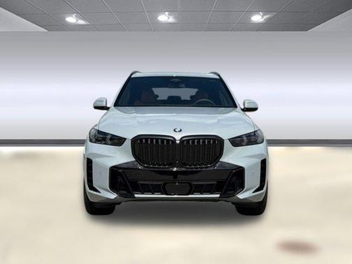Brooklyn Grey Metallic 2026 BMW X5 sDrive40i