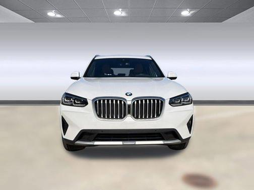 Mineral White Metallic 2024 BMW X3 sDrive30i