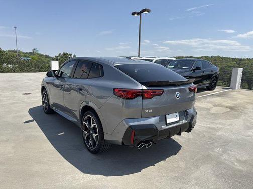 2025 BMW X2 M35i