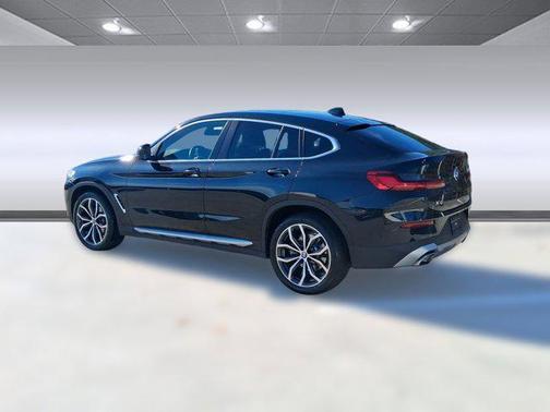 2023 BMW X4 xDrive30i