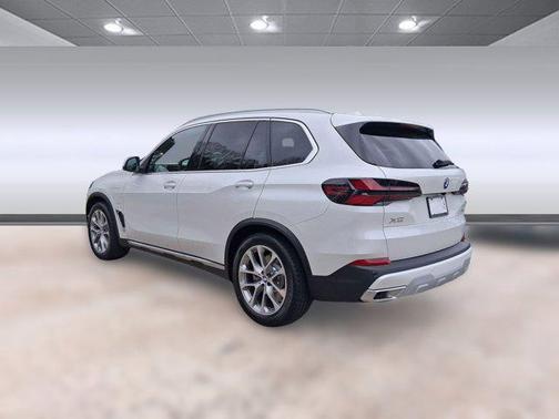 2026 BMW X5 PHEV xDrive50e