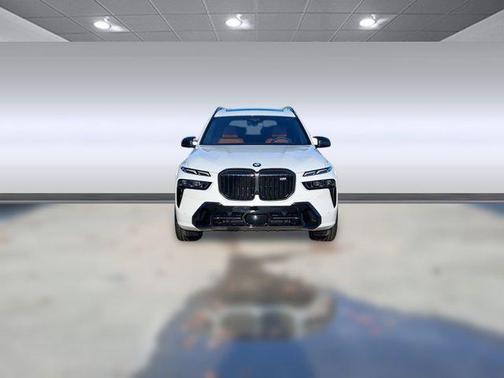 2026 BMW X7 M60i