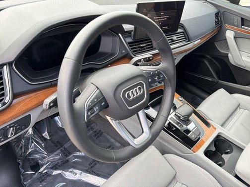 2023 Audi Q5 55 S line Premium Plus