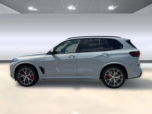Brooklyn Grey Metallic 2026 BMW X5 PHEV xDrive50e