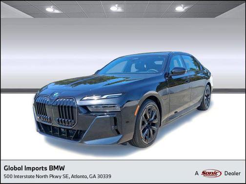 2026 BMW 750e i xDrive