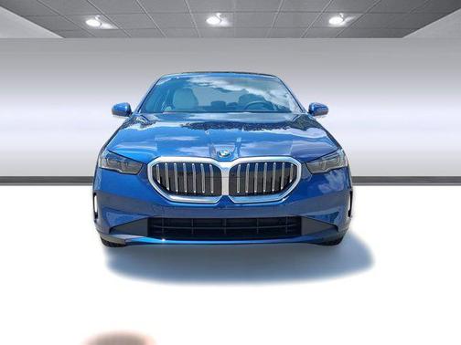 2026 BMW 530 i