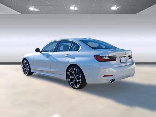 2026 BMW 330 xDrive NA