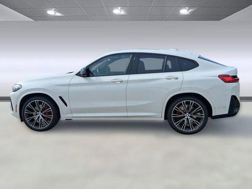 2023 BMW X4 M40i
