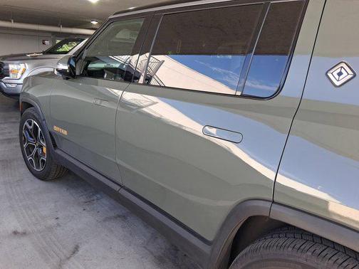 2022 Rivian R1S Launch Edition