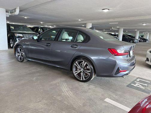 2022 BMW 330 330i