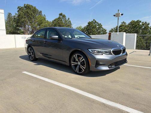 Mineral Grey Metallic 2022 BMW 330 330i