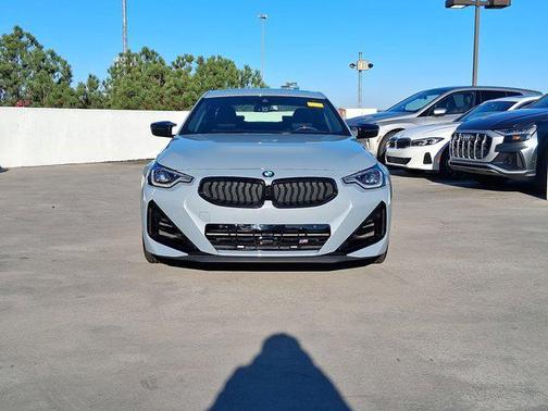 2025 BMW M240 i