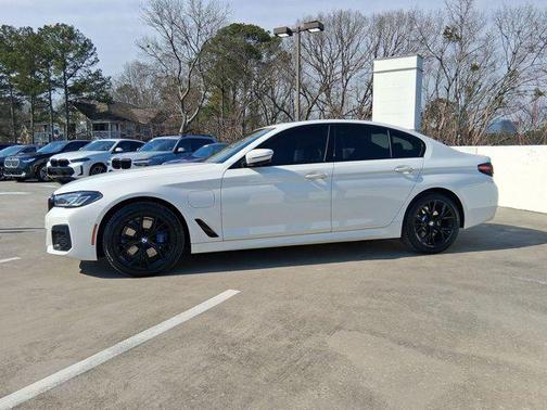 2021 BMW 530e Base