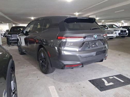 2024 BMW iX xDrive50