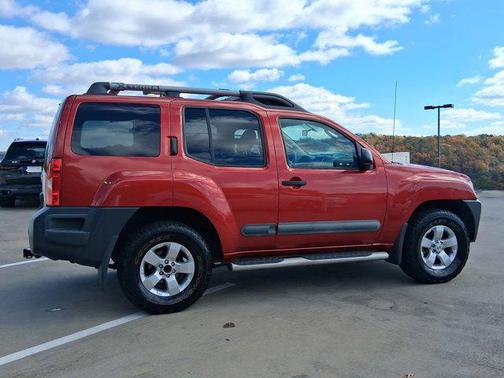 2012 Nissan Xterra S