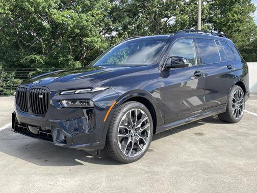2026 BMW X7 M60i