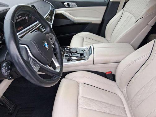 2020 BMW X7 xDrive40i