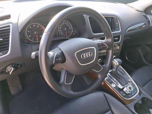 2016 Audi Q5 2.0T Premium Plus