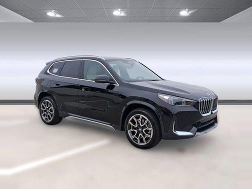 Jet Black 2026 BMW X1 xDrive28i