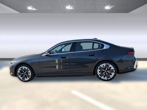 Dark Graphite Metallic 2026 BMW i5 eDrive40