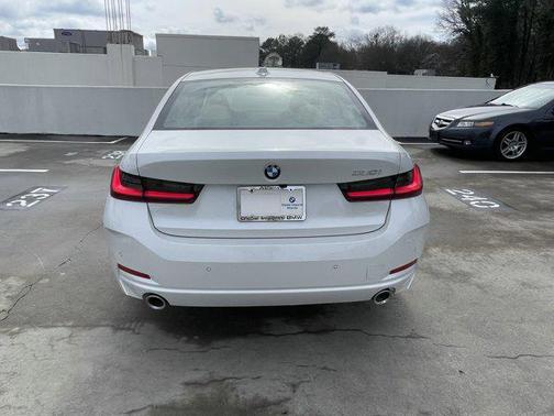 2025 BMW 330 i