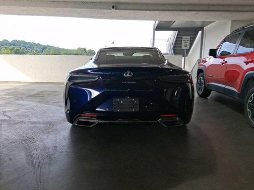 2018 Lexus LC 500h Base