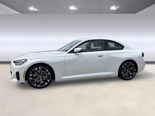 Mineral White Metallic 2026 BMW 230 230i