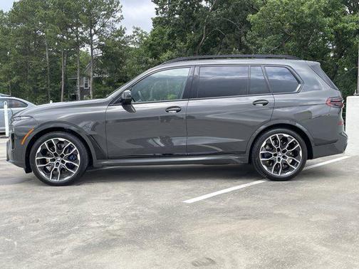 2026 BMW X7 M60i