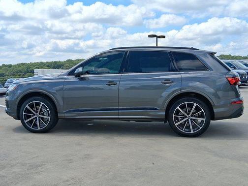 2020 Audi Q7 55 Premium Plus