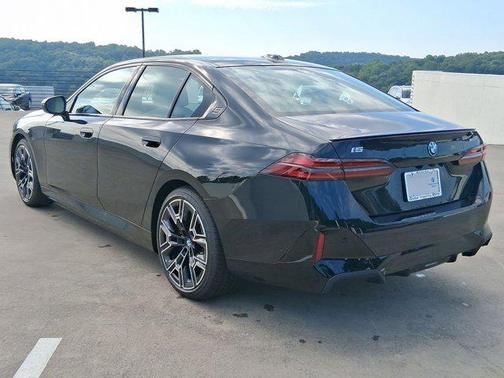 2026 BMW i5 xDrive40