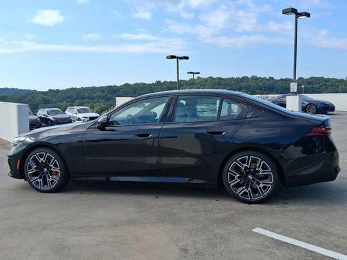 2026 BMW i5 xDrive40