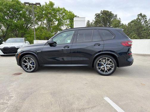 Carbon Black Metallic 2023 BMW X5 PHEV xDrive45e