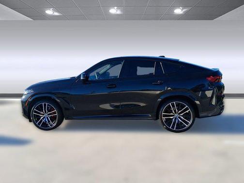 2025 BMW X6 xDrive40i