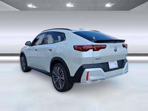 2026 BMW X2 xDrive28i