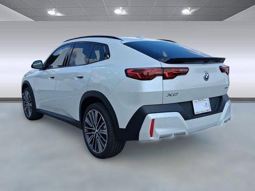 2026 BMW X2 xDrive28i