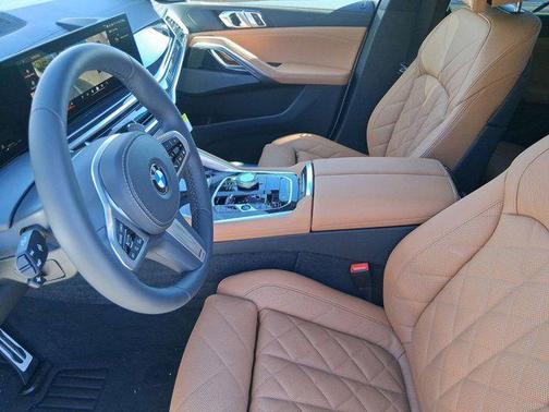 2026 BMW X6 xDrive40i
