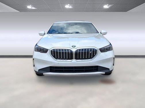 2026 BMW i5 eDrive40