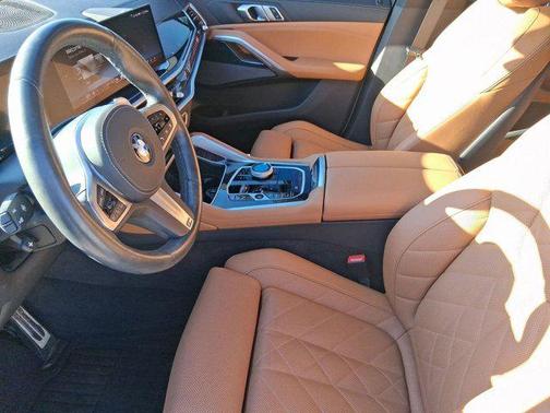 2024 BMW X6 xDrive40i