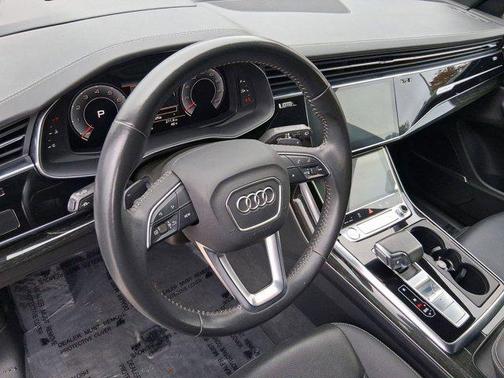 2020 Audi Q8 55 Prestige