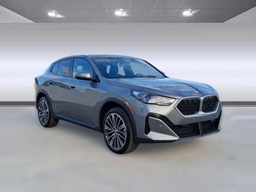 Skyscraper Grey Metallic 2026 BMW X2 xDrive28i