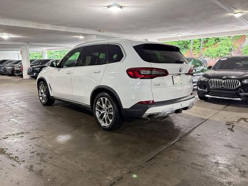 Alpine White 2020 BMW X5 sDrive40i