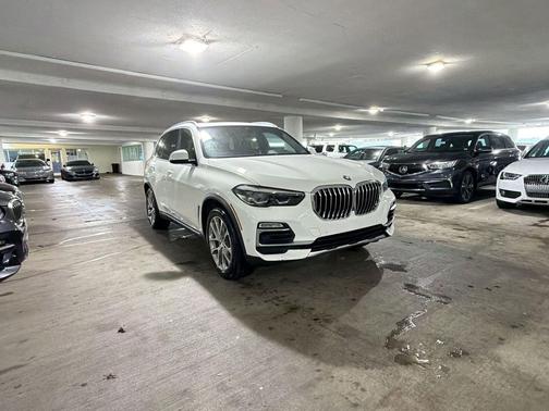 Alpine White 2020 BMW X5 sDrive40i