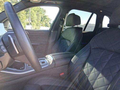 2025 BMW X5 sDrive40i
